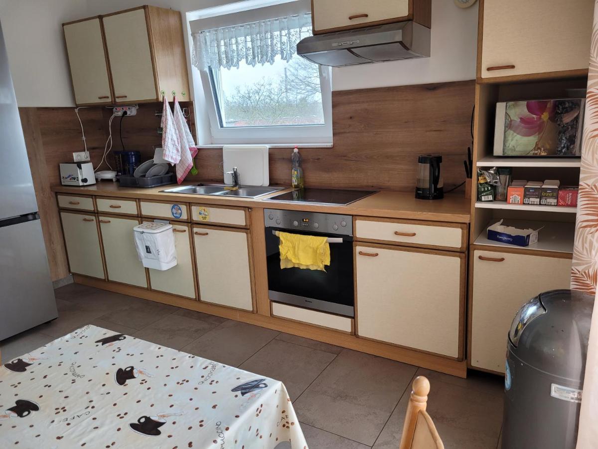Seelze-Letter Monteurzimmer / Apartment / Messezimmer Ngoại thất bức ảnh