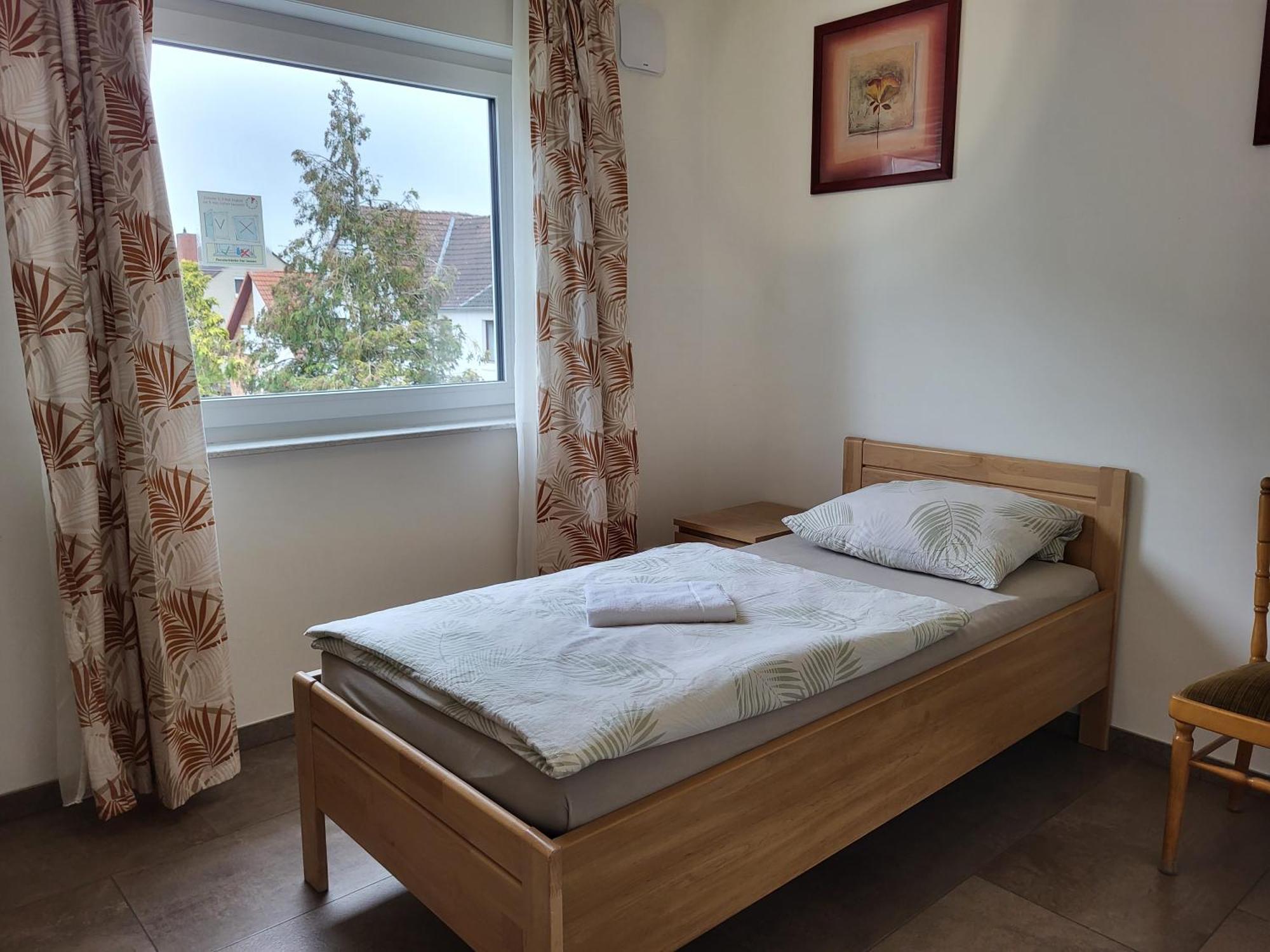 Seelze-Letter Monteurzimmer / Apartment / Messezimmer Phòng bức ảnh