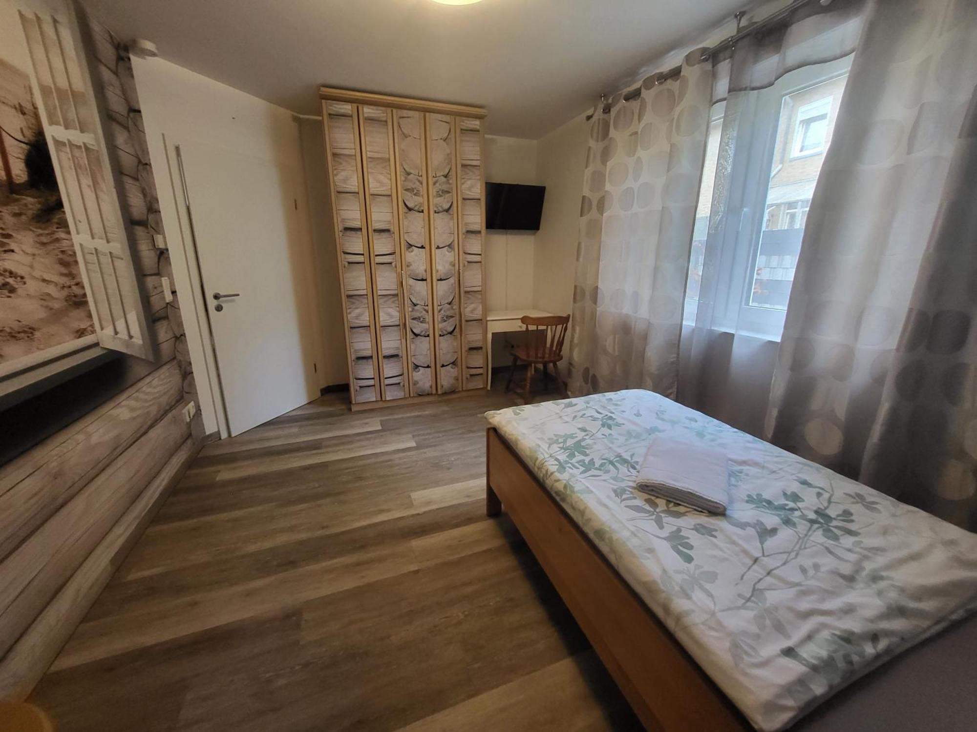 Seelze-Letter Monteurzimmer / Apartment / Messezimmer Ngoại thất bức ảnh